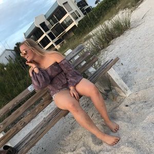 Meet your Posher, Raelin